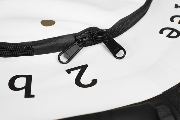 2BFREE Buoy in White - Close Up showing YKK zippers