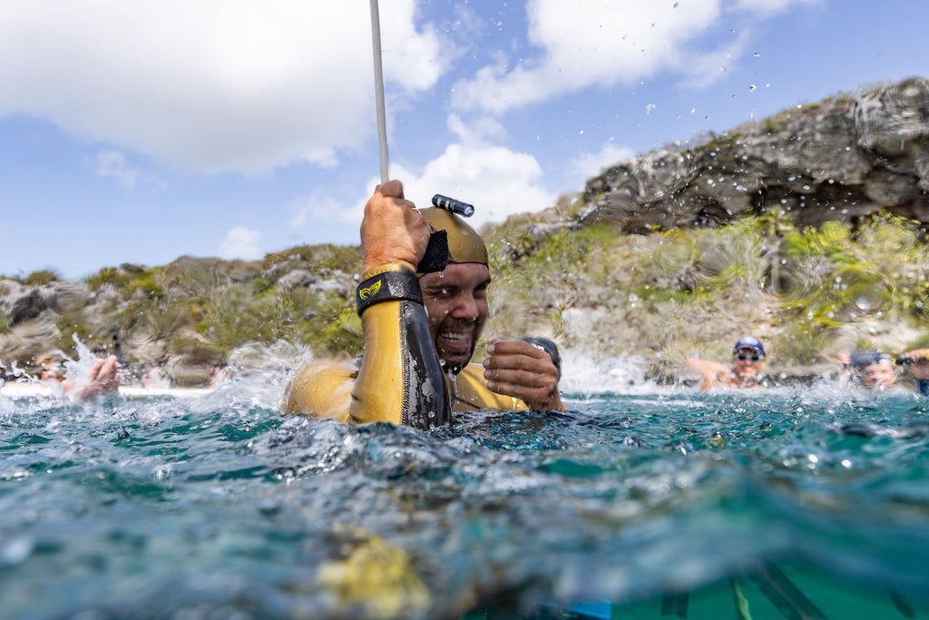 Alexey Molchanovs surfacing after a dive with the Molchanovs PRO Freediving Lanyard 2