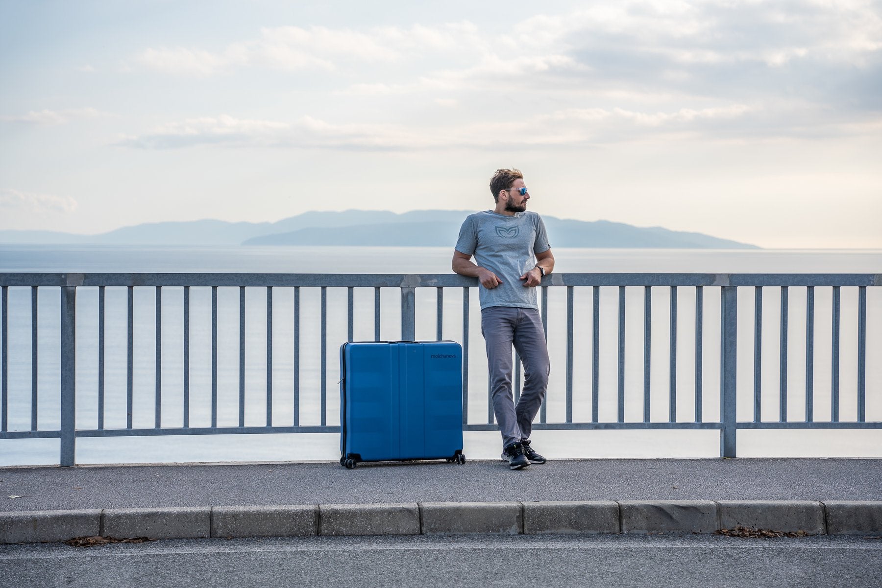 Molchanovs Travel Hard Case